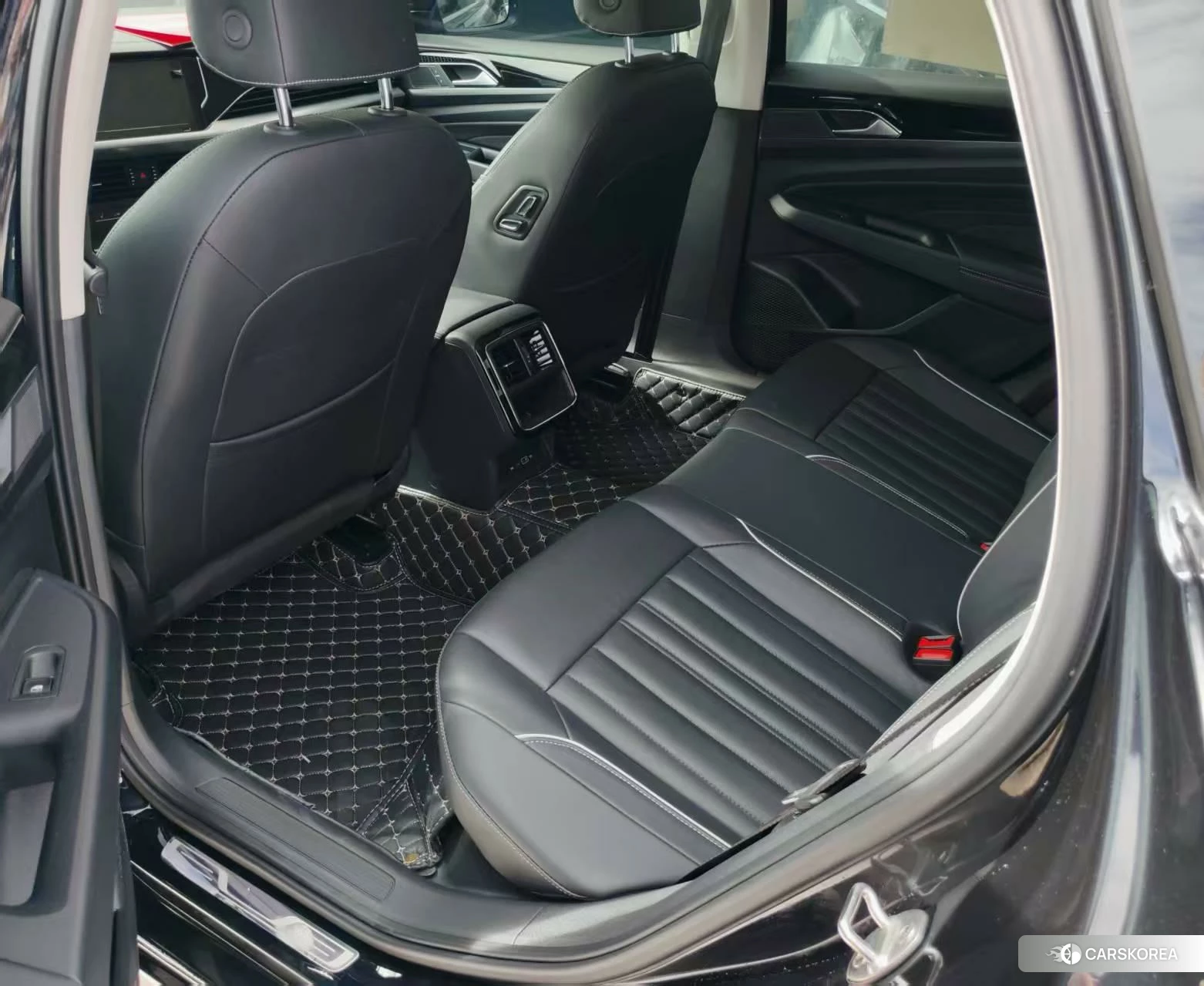 Volkswagen Passat 2021 Черный из Китая, фото 5