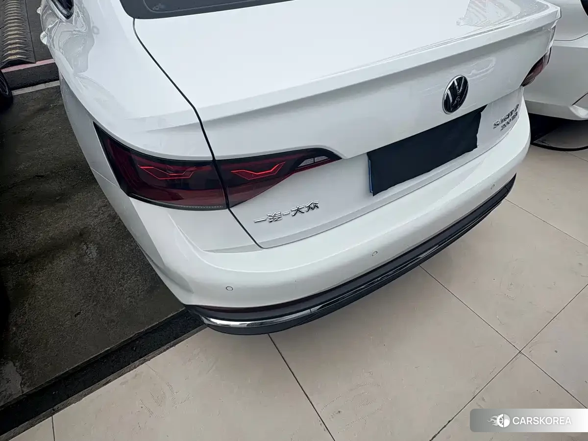 Volkswagen Sagitar 2024 Белый из Китая, фото 5