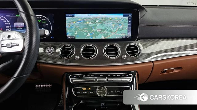Mercedes-Benz E-Class W213 2019 Белый из Кореи, фото 5