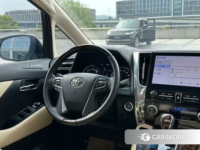 Toyota Elfa 2023 Белый из Китая, фото 5