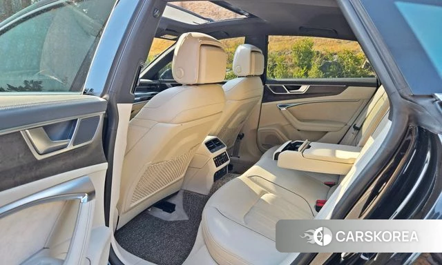 Audi A7 (4K) 2021 Черный из Кореи, фото 5