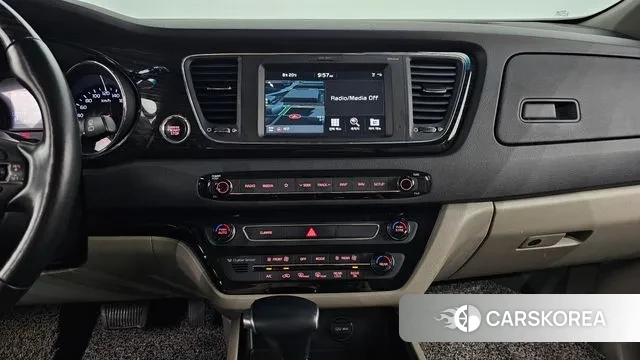 Kia The New Carnival 2020 Белый из Кореи, фото 5