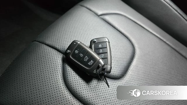 Hyundai Avante Hybrid (CN7) 2021 Белый из Кореи, фото 5