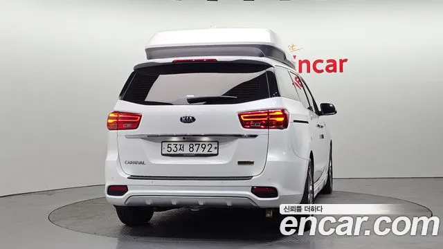Kia The New Carnival 2019 Белый из Кореи, фото 5