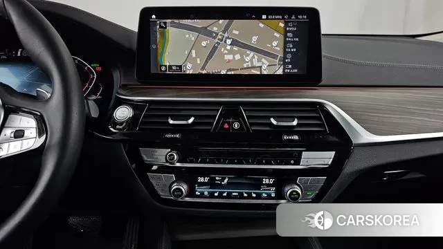 BMW 6 Series GT (G32) 2022 Белый из Кореи, фото 5