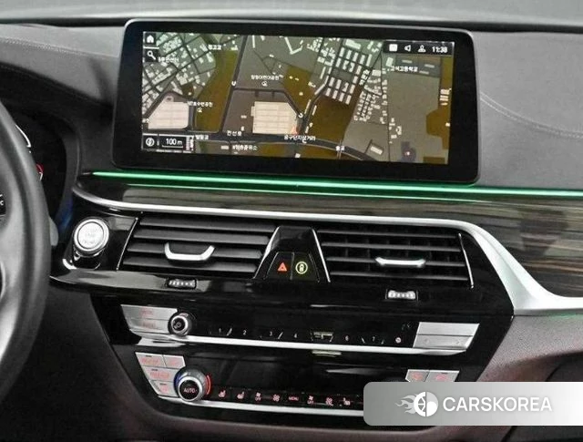 BMW 5 Series (G30) 2023 Черный из Кореи, фото 5