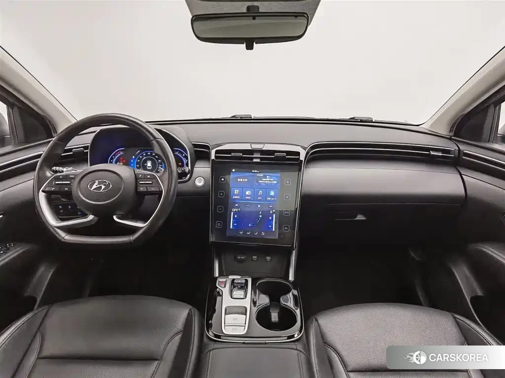Hyundai Tucson 2023 Silver/gray из Китая, фото 5