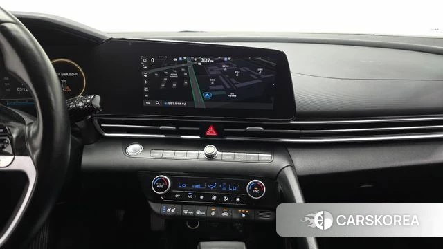 Hyundai Avante Hybrid (CN7) 2021 Белый из Кореи, фото 5
