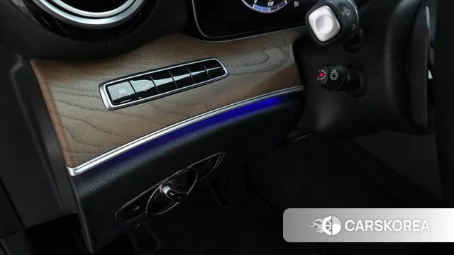 Mercedes-Benz E-Class W213 2018 Черный из Кореи, фото 5