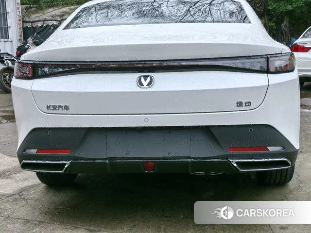Chang'an Yidong 2026 Белый из Китая, фото 5