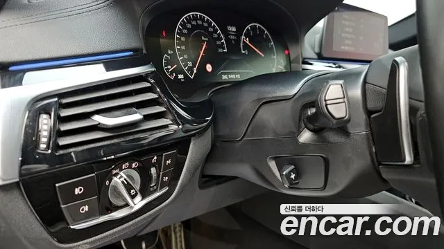 BMW 5 Series (G30) 2019 Синий из Кореи, фото 5