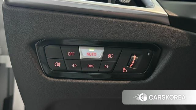 BMW 3 Series (G20) 2025 Белый из Кореи, фото 5