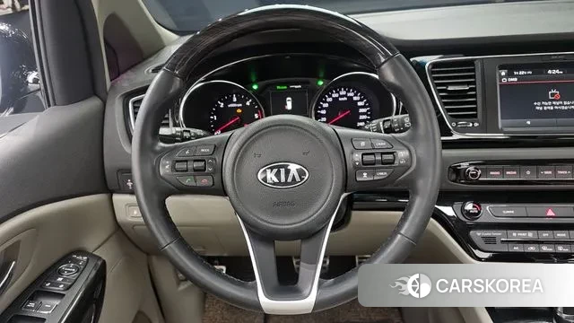 Kia All New Carnival 2018 Черный из Кореи, фото 5
