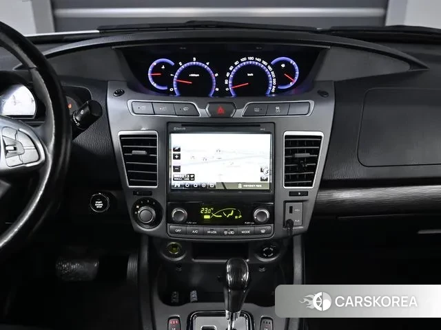 Ssangyong Korando Turismo 2018 Белый из Кореи, фото 5