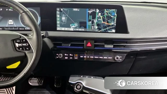 Kia EV6 2023 Белый из Кореи, фото 5