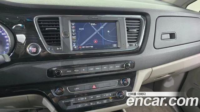 Kia The New Carnival id 2667068 из Кореи 5