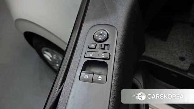 Hyundai Staria 2022 Белый из Кореи, фото 5
