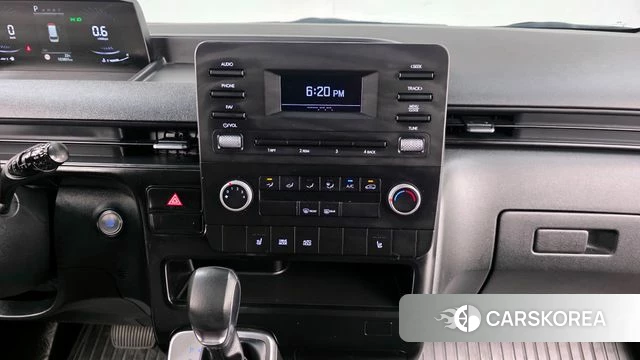 Hyundai Staria 2022 Белый из Кореи, фото 5