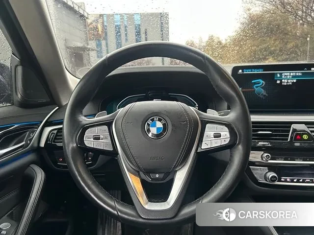 BMW 5 Series (G30) 2021 Черный из Кореи, фото 5