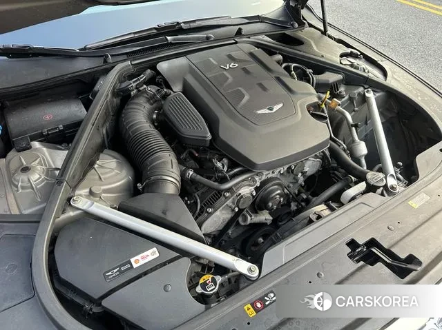 Genesis G90 2018 Песочный из Кореи, фото 5