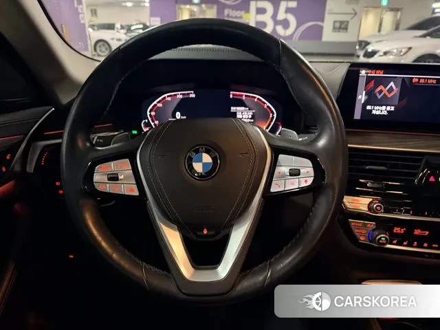 BMW 5 Series (G30) 2020 Черный из Кореи, фото 5