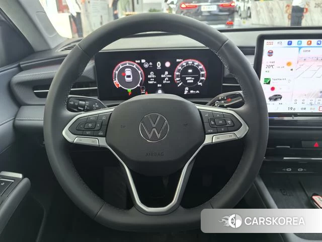 Volkswagen Lavida 2025 Белый из Китая, фото 5