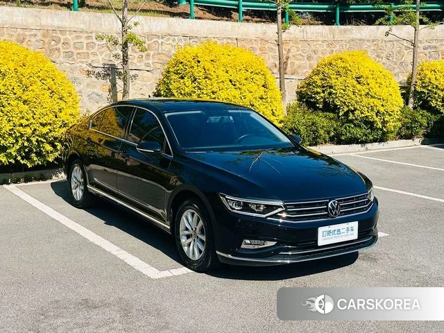 Volkswagen Magotan 2022 Черный из Китая, фото 5