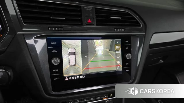 Volkswagen Tiguan second Generation 2020 Черный из Кореи, фото 5