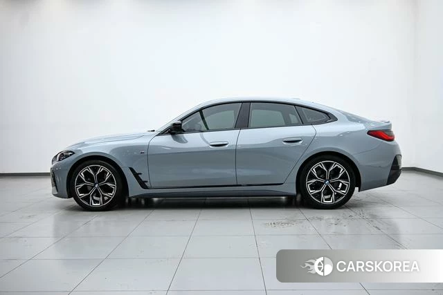 BMW 4 series 2022 Темно-серый из Китая, фото 5