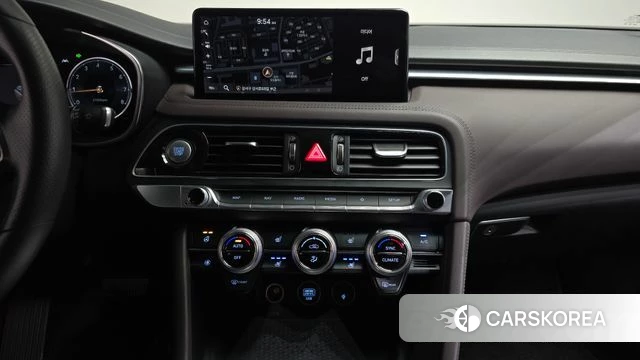 Genesis The New G70 2021 Белый из Кореи, фото 5