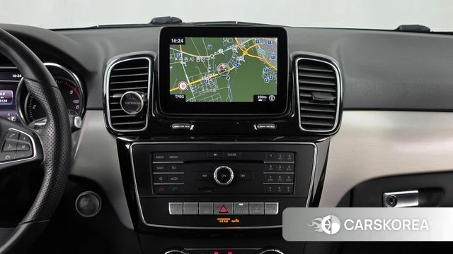 Mercedes-Benz GLE - Class W166 2018 Белый из Кореи, фото 5