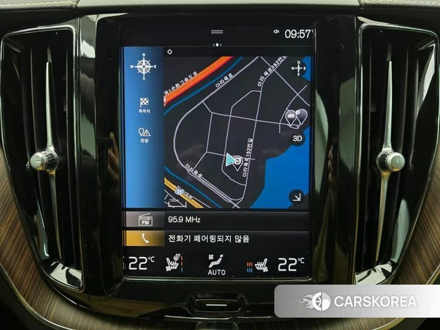 Volvo XC60 second Generation 2021 Синий из Кореи, фото 5