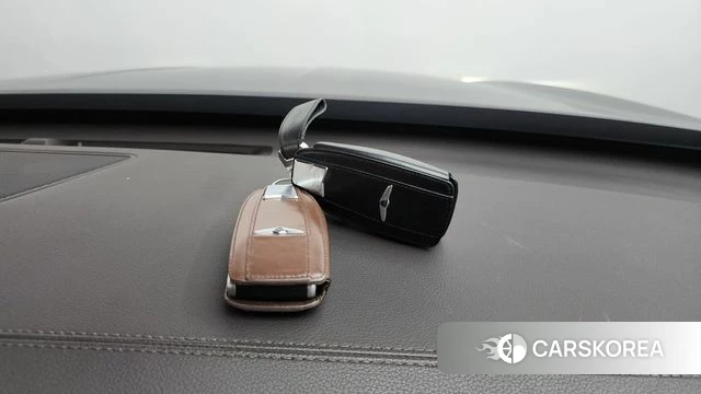 Genesis G90 2019 Серый из Кореи, фото 5