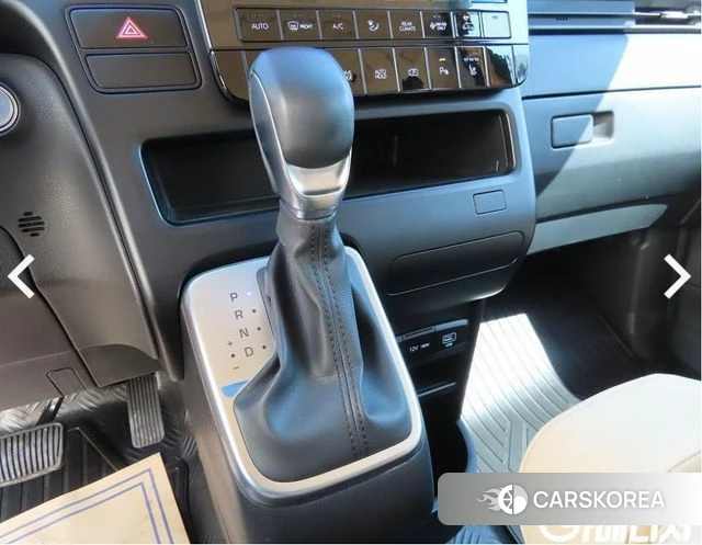 Hyundai Staria 2024 Желтый из Кореи, фото 5