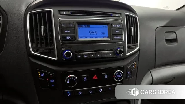 Hyundai The New Grand Starex 2018 Желтый из Кореи, фото 5