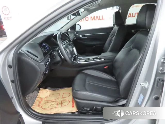 Hyundai Sonata (DN8) 2021 Серебристо-серый из Кореи, фото 5