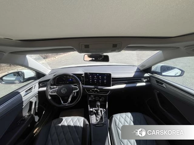Volkswagen Sagitar 2025 Белый из Китая, фото 5