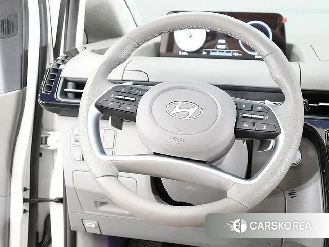 Hyundai Staria 2025 Белый из Кореи, фото 5