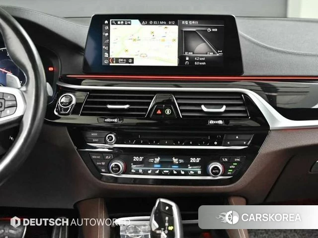 BMW 5 Series (G30) 2019 Белый из Кореи, фото 5