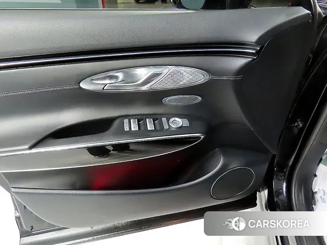 Genesis GV70 2022 Черный из Кореи, фото 5