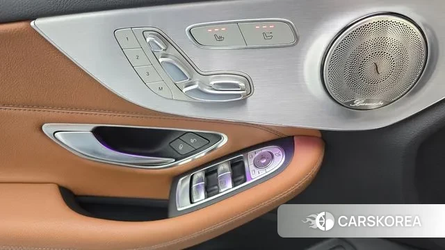 Mercedes-Benz C-Class W205 2019 Черный из Кореи, фото 5