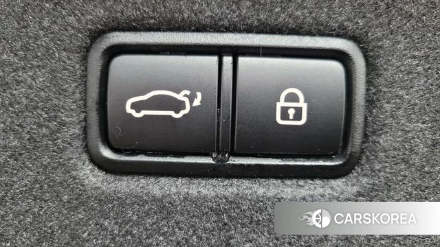 Genesis G70 2019 Красный из Кореи, фото 5