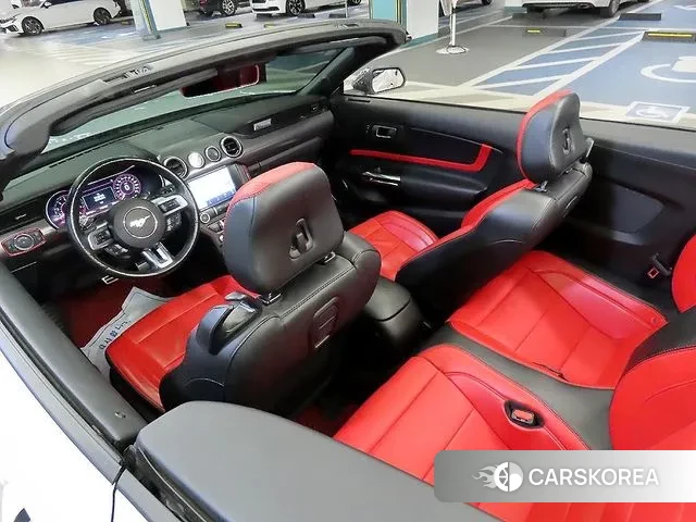 Ford Mustang 2021 Белый из Кореи, фото 5