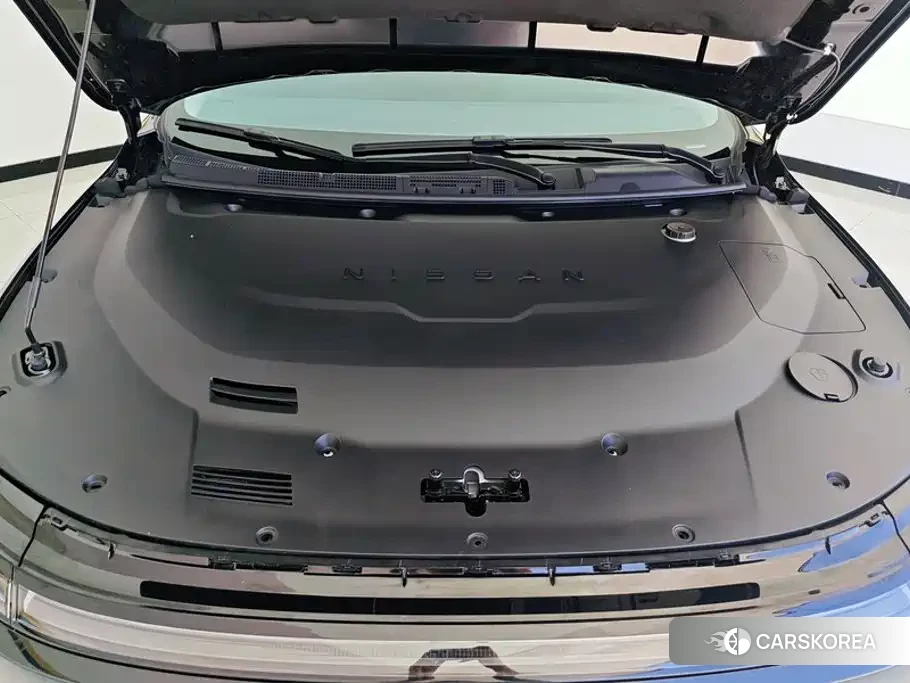 Nissan N6 2026 Черный из Китая, фото 5