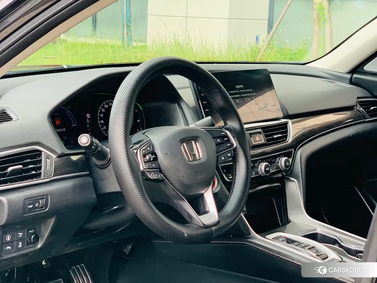 Honda Accord 2022 Silver/gray из Китая, фото 5