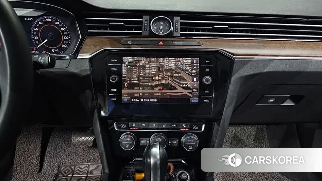 Volkswagen Passat GT (B8) 2018 Белый из Кореи, фото 5