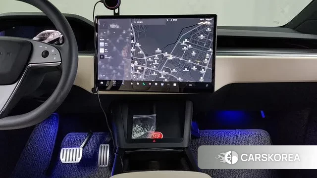 Tesla Model X 2023 Серебристо-серый из Кореи, фото 5