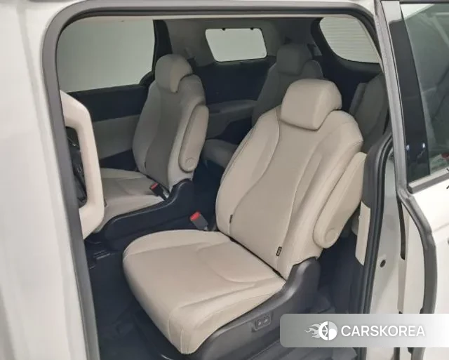 Kia Carnival 4th generation 2023 Белый из Кореи, фото 5