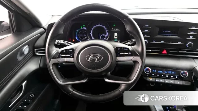 Hyundai Avante Hybrid (CN7) 2022 Белый из Кореи, фото 5