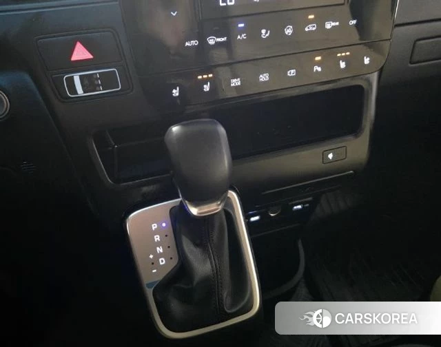 Hyundai Staria id 4567256 из Кореи 5